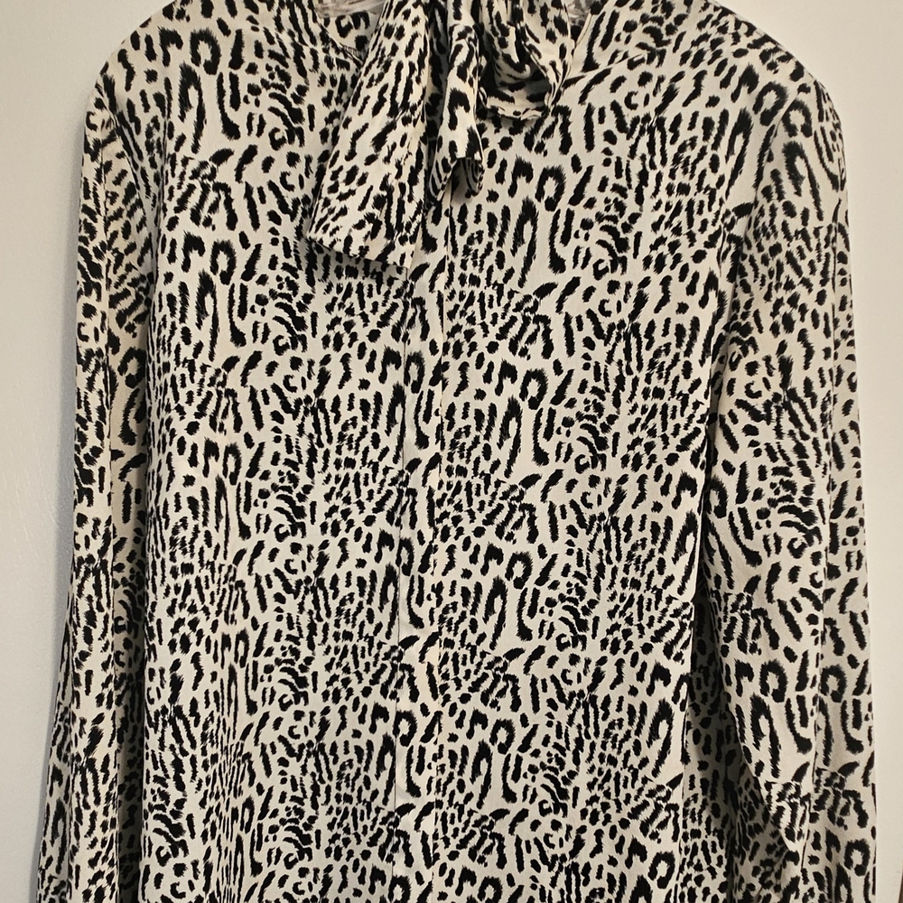 Gay Bower Black & Ivory Leopard Long Sleeve Print Women's Top